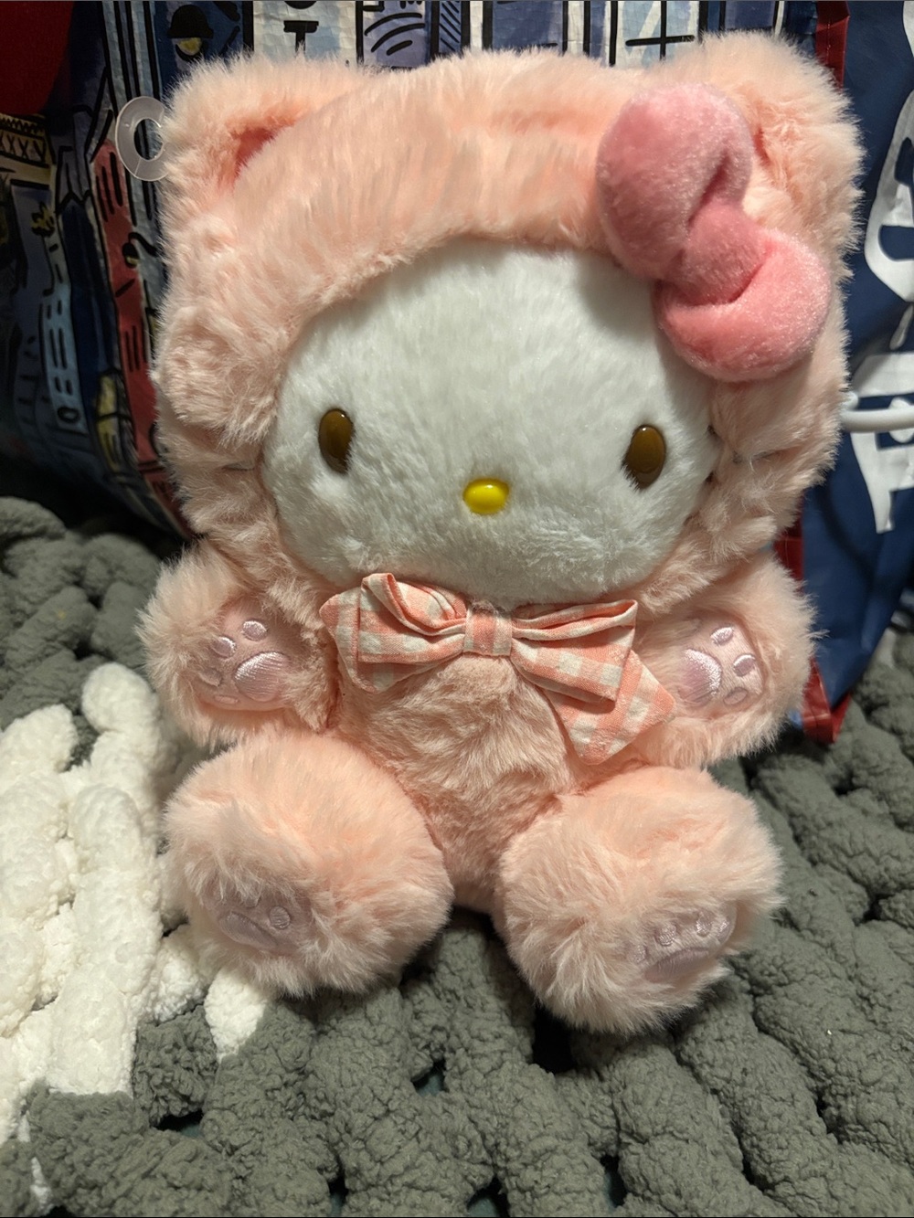 Hello Kitty sitting plush animal good used condition light pink